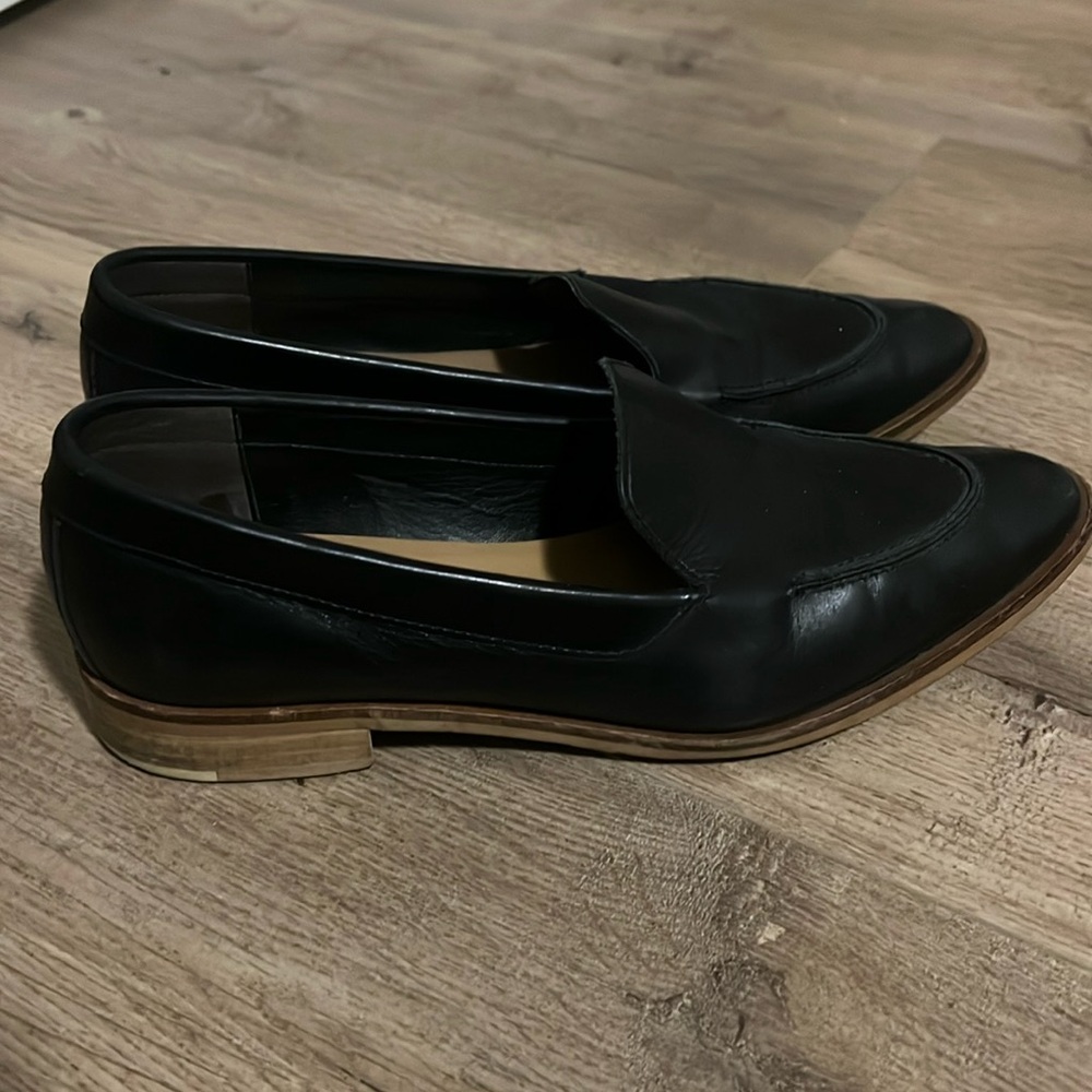 Everlane loafers size 6 1/2, made in Italy.